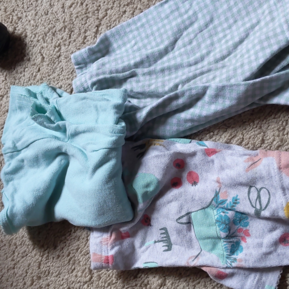 Pajama sets! - Picture 5 of 6